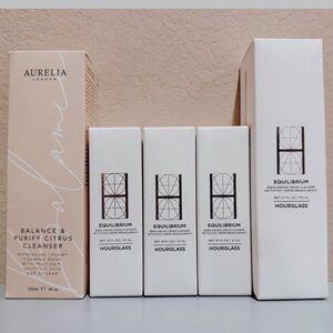 Hourglass EQUILIBRIUM REBALANCING CREAM CLEANSER